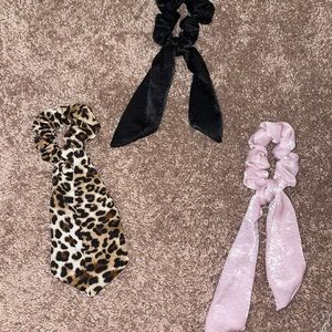 3 Pc. Scrunchies set